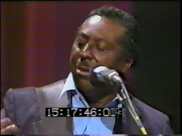 StevieRayVaughanAndDoubleTrouble1983-12-06CHCHStudiosHamiltonCanada (2).jpg